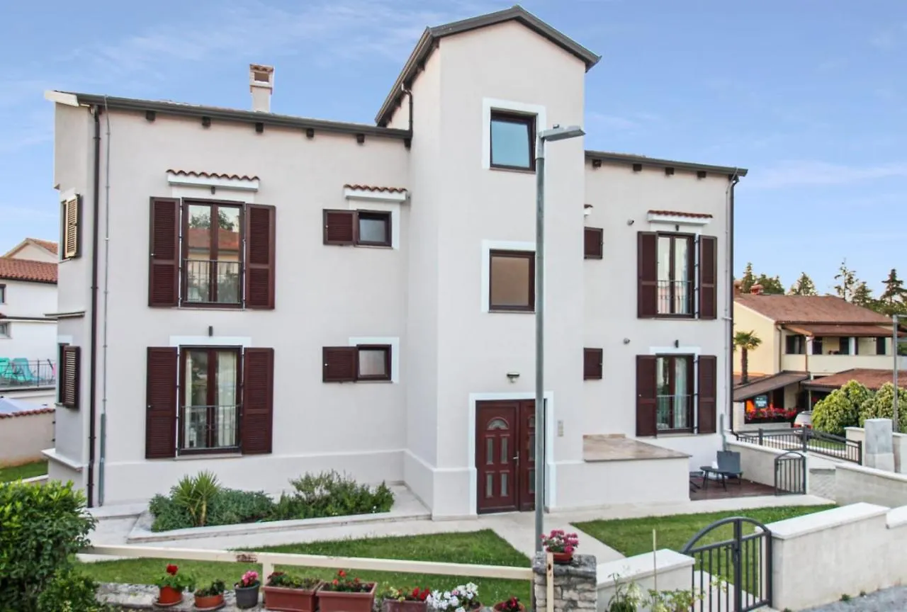Apartments Villa Alba Porec
