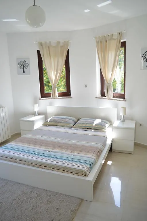 Apartments Villa Alba Porec 0*,