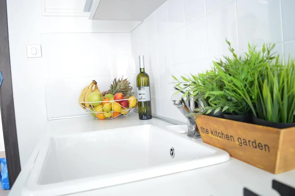 Apartments Villa Alba Porec Croatia